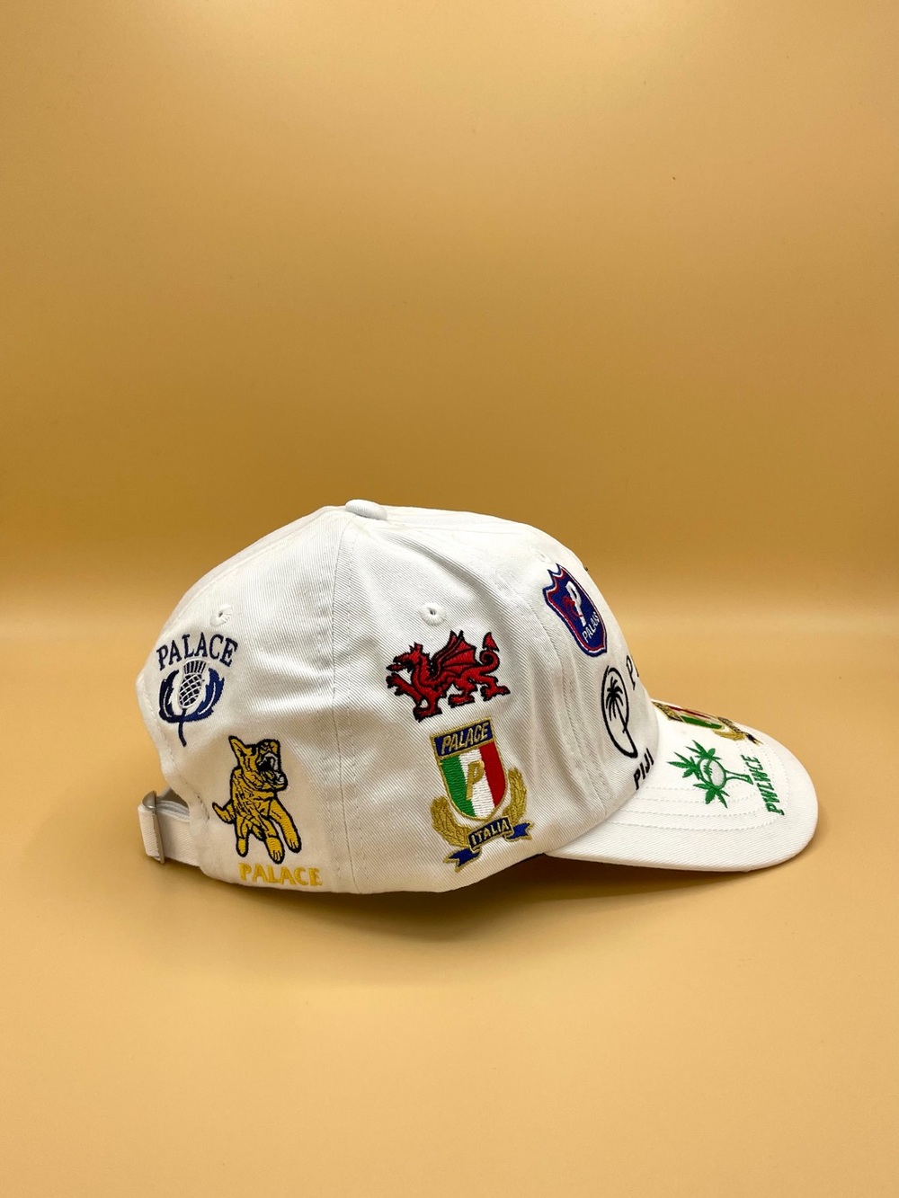 PALACE White Embroidered Patch Cap - Picture 3 of 3